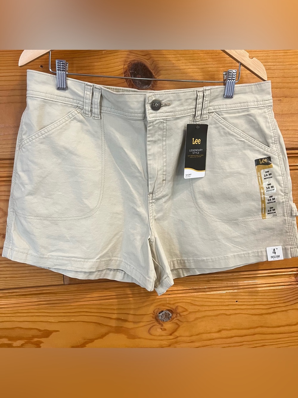 NWT Lee Women's Khaki Chino Shorts Griege 16 Utility Carpenter Loop Legendary